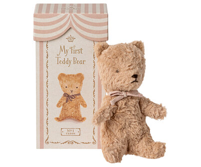 Maileg-mijn-eerste-teddy-poeder-roze