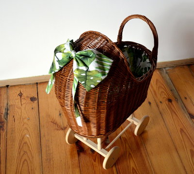 Rieten poppenwagen hoog - LiLu