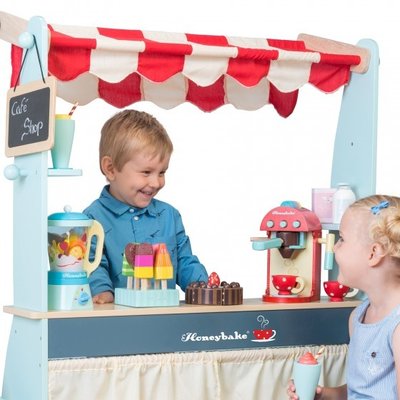 Eetkaffee en winkeltje - Le Toy Van