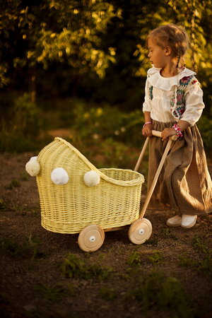 Rieten poppenwagen laag - LiLu