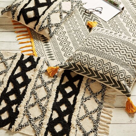 Tapijt Boho zwart wit- Sass & Belle